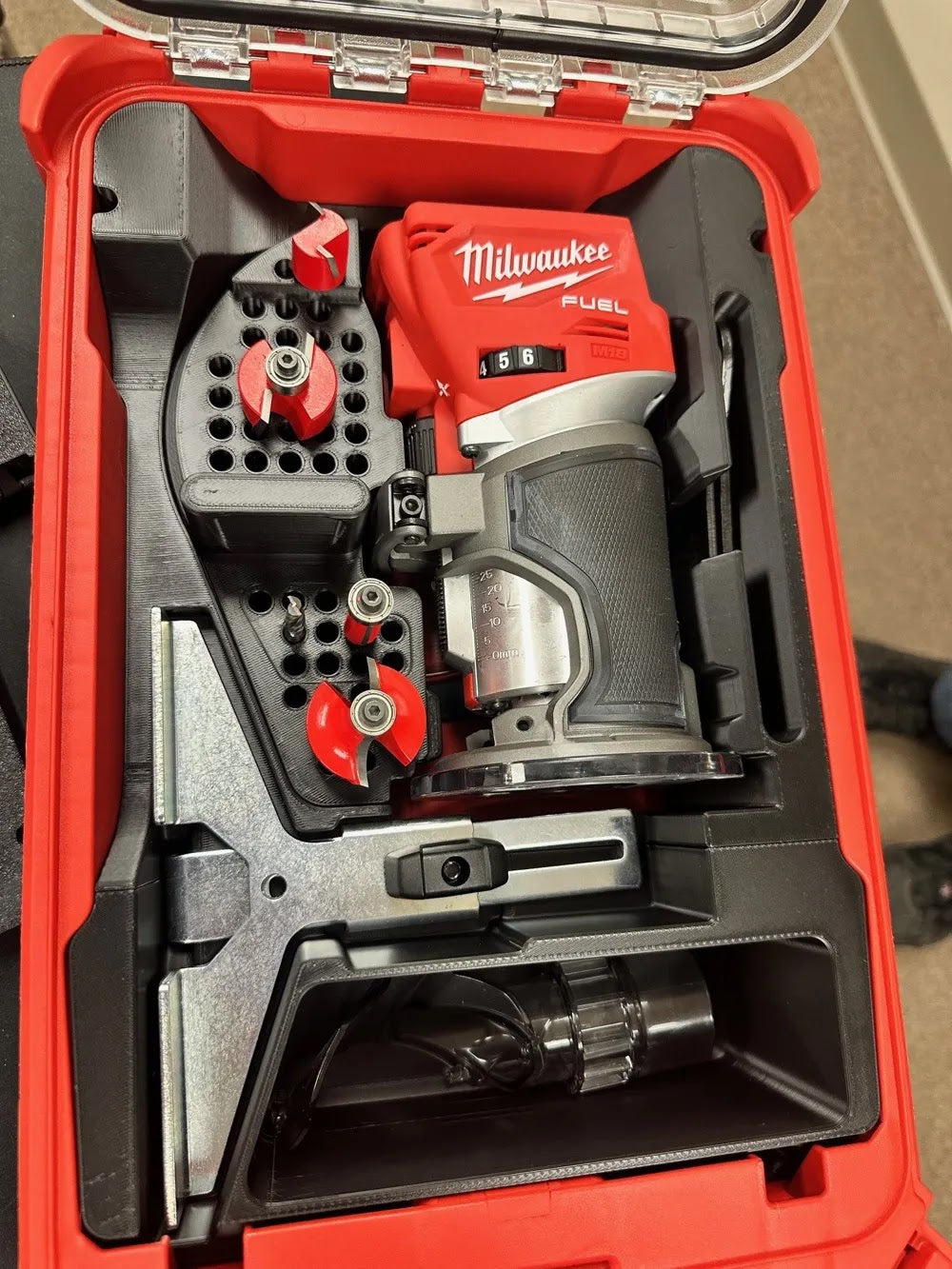 Milwaukee M18 FUEL Compact Router (CAT.NO.2723-20)